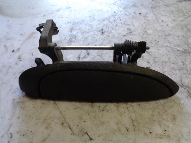 Poignee porte avant droit RENAULT CLIO 2 PHASE 1 Diesel - 1