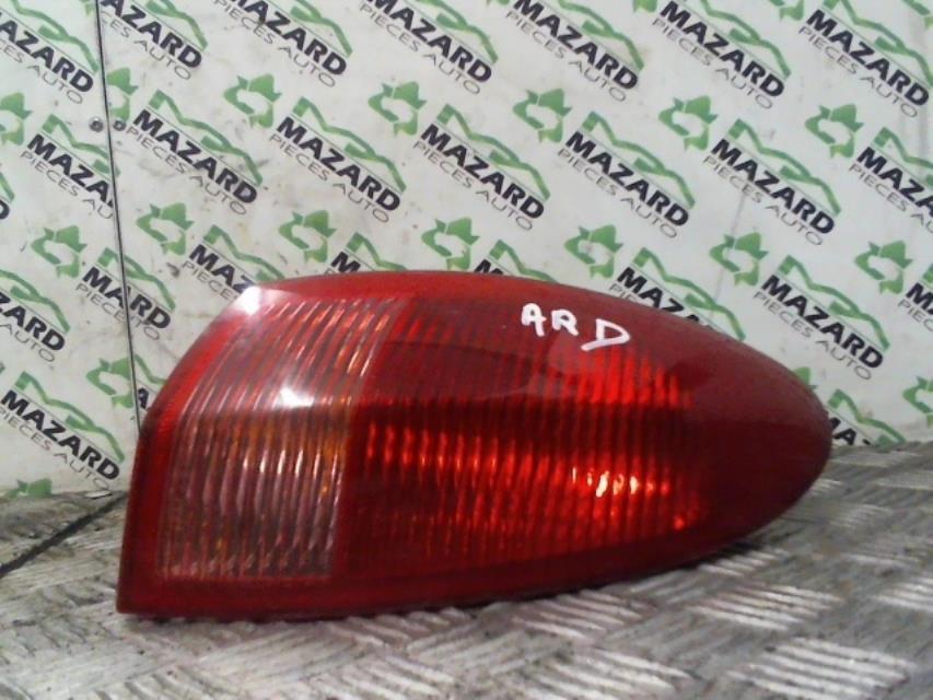 Fanale posteriore principale destro (luci) ALFA ROMEO 147 PHASE 1 Diésel - 1