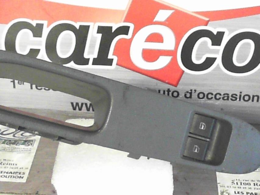 Interrupteur de leve vitre SEAT IBIZA 3 PHASE 2 Diesel - 1