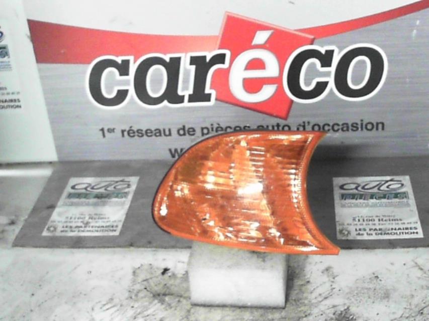 Optique avant secondaire droit (feux)(clignotant) BMW SERIE 3 E46 COUPE PHASE 2 Essence - 1