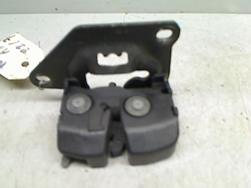Serrure de hayon FIAT PUNTO 2 PHASE 1 Essence - 1