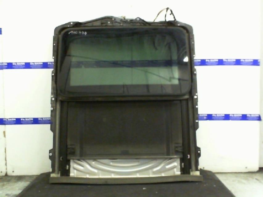 Toit ouvrant BMW SERIE 1 E81 Diesel - 1