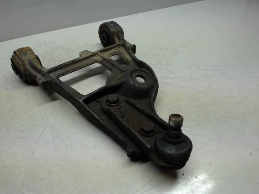 Triangle avant gauche RENAULT SCENIC 1 PHASE 1 Essence - 1