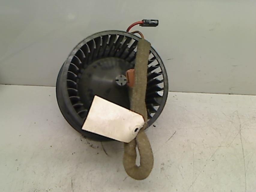 Ventilateur chauffage VOLKSWAGEN VENTO Essence - 1