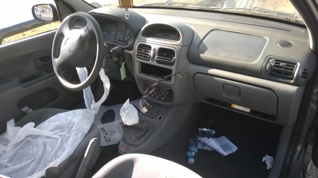 Image Feu arriere principal droit (feux) - RENAULT CLIO 2