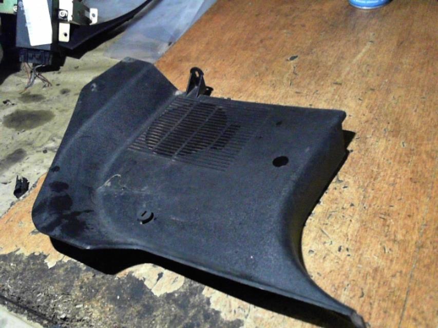 Console central (interieur plastique) BMW SERIE 5 E39 TOURING PHASE 1 BREAK Essence - 1