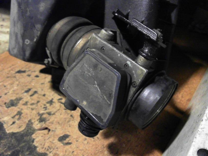 Debitmetre BMW SERIE 7 E32 Essence - 1