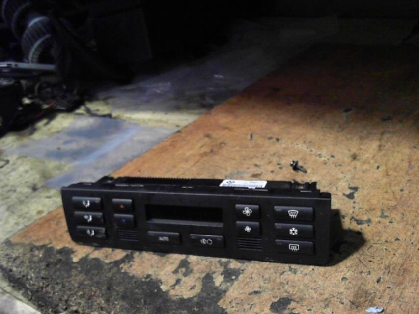 Commande chauffage BMW SERIE 3 E46 COUPE PHASE 2 Diesel - 1