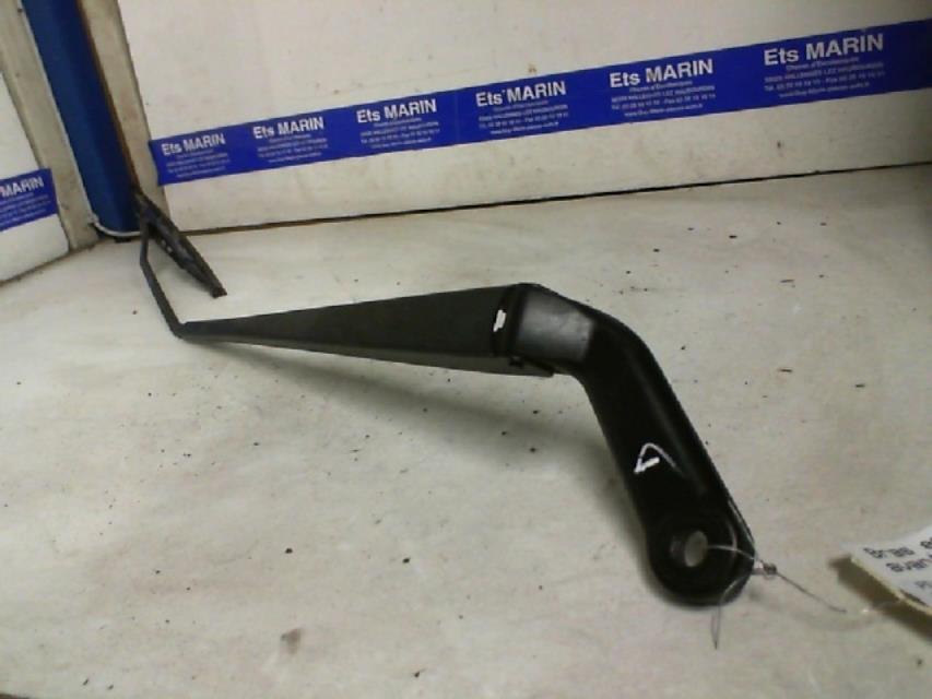 Braccio tergicristallo anteriore destro PEUGEOT 206 PHASE 1 Diésel - 1