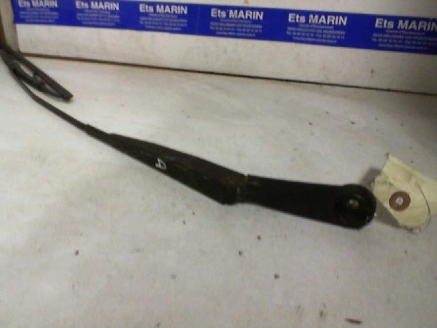 Braccio tergicristallo anteriore destro FIAT PUNTO 1 PHASE 1 Gasolina - 1
