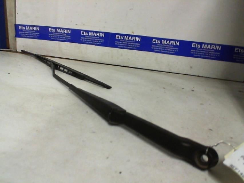 Braccio tergicristallo anteriore destro VOLKSWAGEN POLO 3 PHASE 1 Diésel - 1