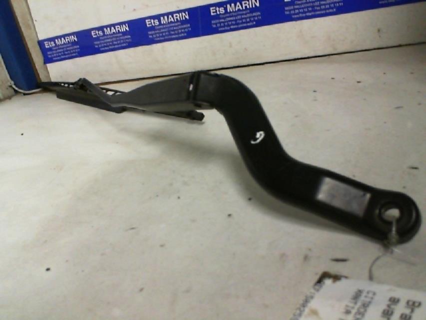 Braccio tergicristallo anteriore sinistro CITROEN XANTIA PHASE 2 Diésel - 1