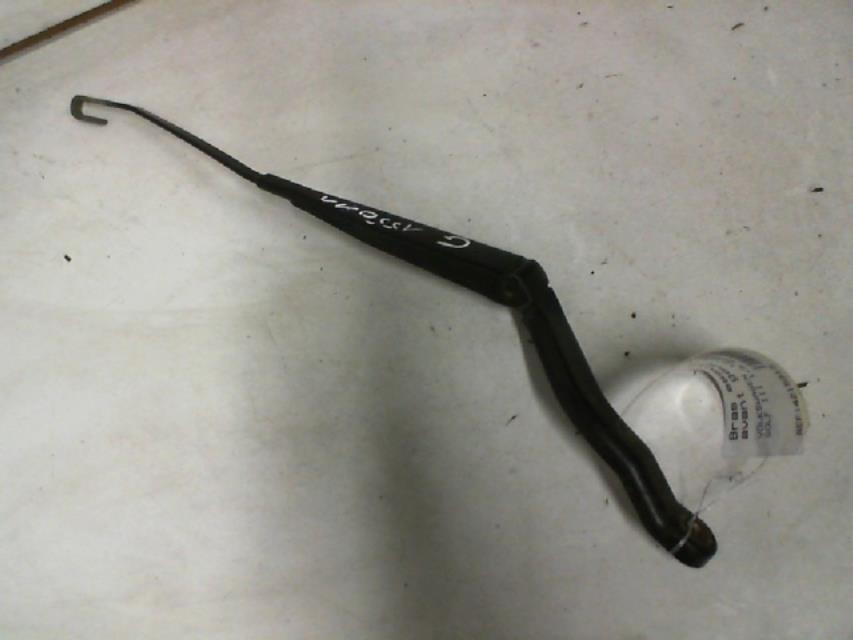 Braccio tergicristallo anteriore sinistro VOLKSWAGEN GOLF 3 BREAK Diésel - 1