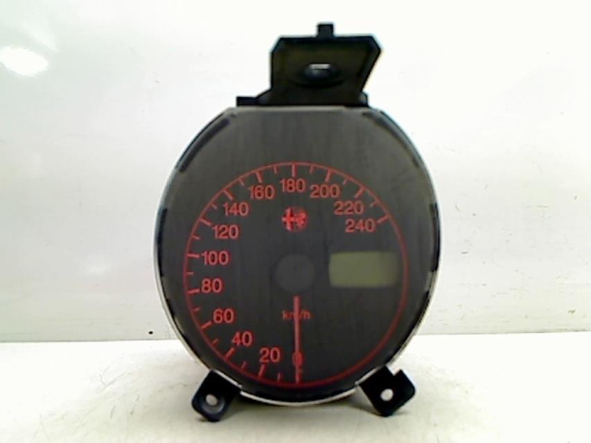 Compteur ALFA ROMEO 156 PHASE 2 Essence - 1