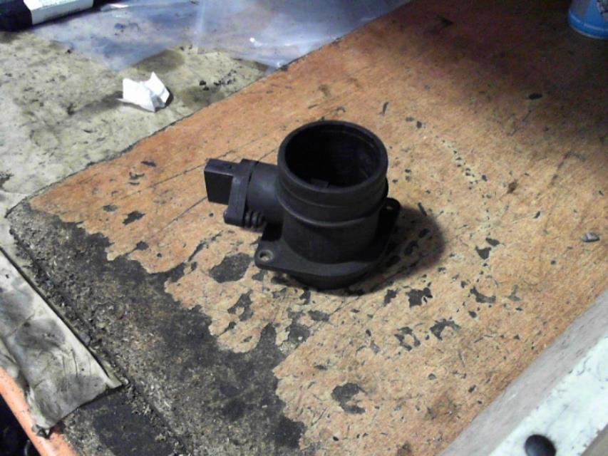 Debitmetre BMW SERIE 3 E46 COMPACT PHASE 1 Essence - 1