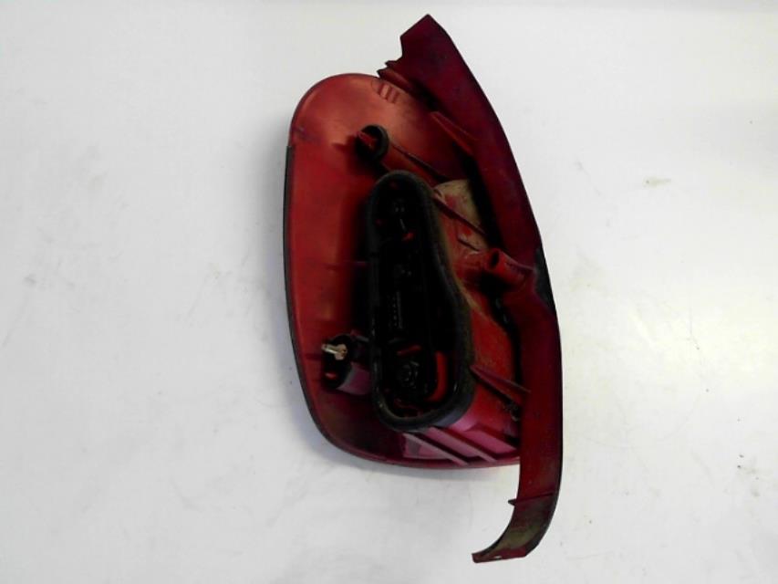 Image Feu arriere principal droit (feux) - PEUGEOT 306