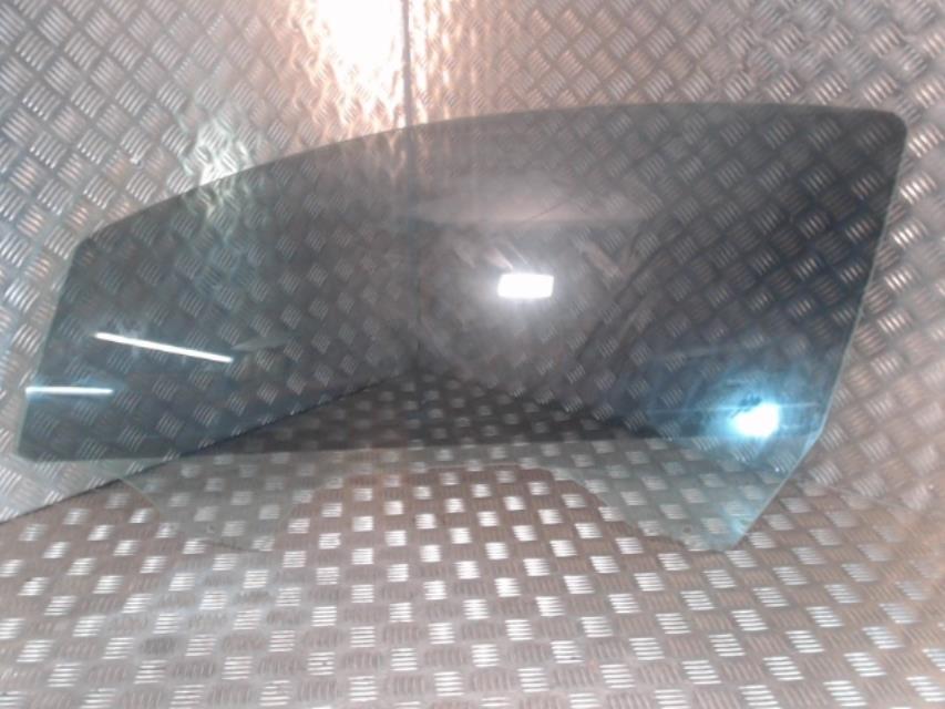 Vitre avant gauche OPEL CORSA D PHASE 1 Diesel - 1
