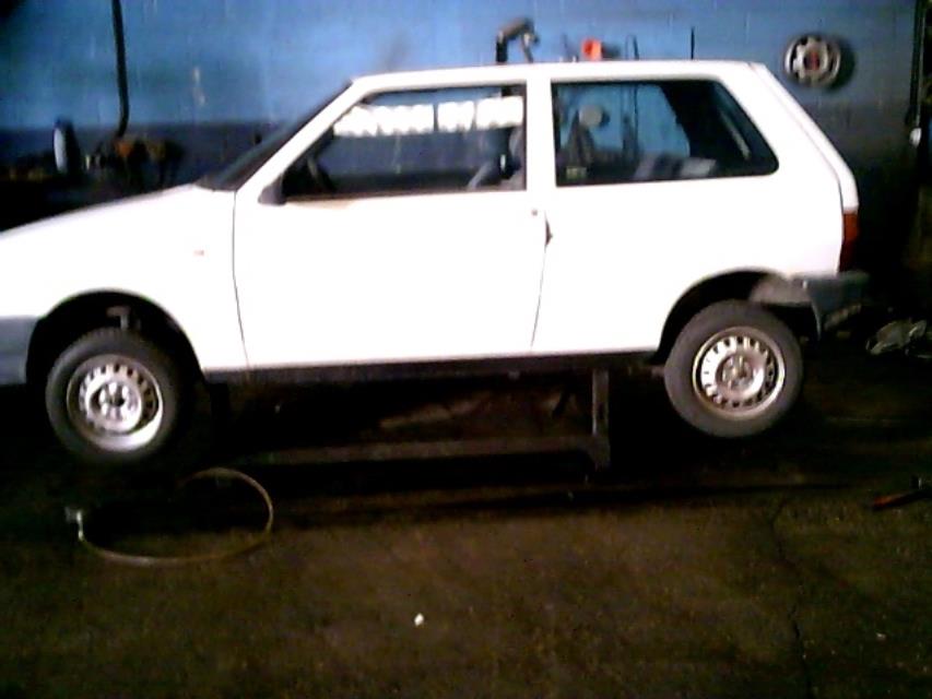 Capot FIAT UNO PHASE 1 Essence - 1