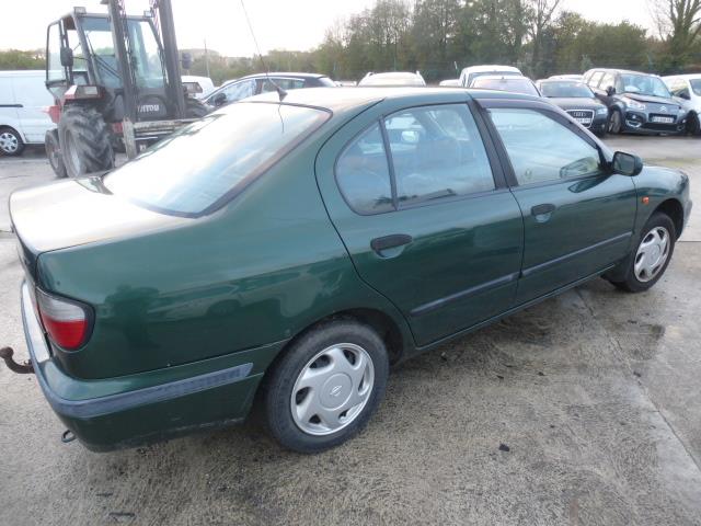 Image Feu arriere principal droit (feux) - NISSAN PRIMERA 2