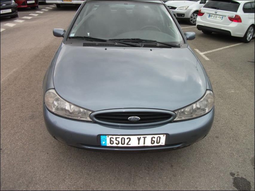 Fanale posteriore principale destro (luci) FORD MONDEO 1 PHASE 2 Diésel - 1