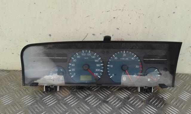 Compteur CITROEN XANTIA PHASE 2 BREAK Diesel - 1