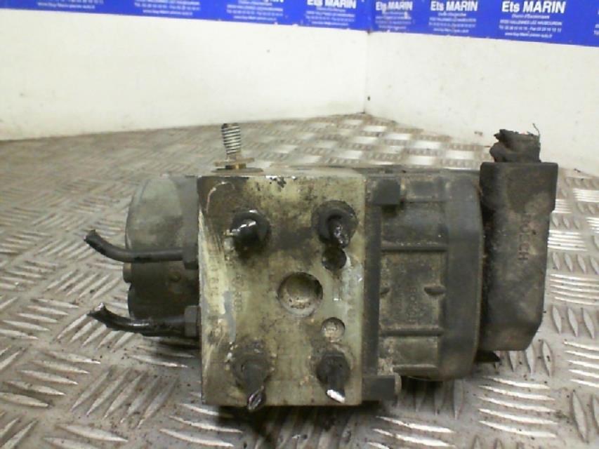 Blocco ABS (antibloccaggio freni) VOLKSWAGEN PASSAT 4 PHASE 1 BREAK Diésel - 1