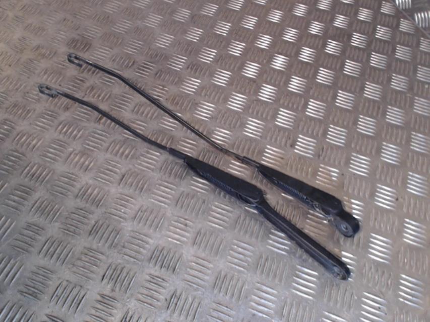 Braccio tergicristallo anteriore FORD FIESTA 5 PHASE 1 Diésel - 1