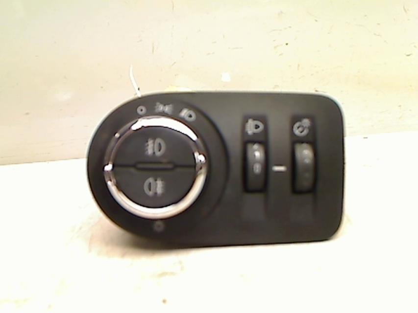 Commande de phare OPEL CORSA D PHASE 2 Diesel - 1