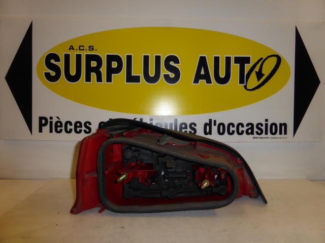 Image Feu arriere principal droit (feux) - PEUGEOT 106