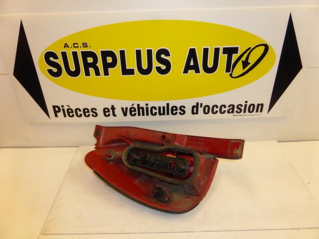 Image Feu arriere principal droit (feux) - PEUGEOT 306