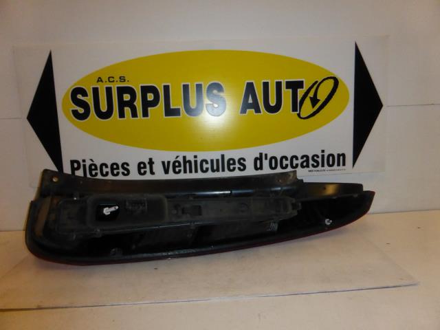 Image Feu arriere principal gauche (feux) - FORD FIESTA 5