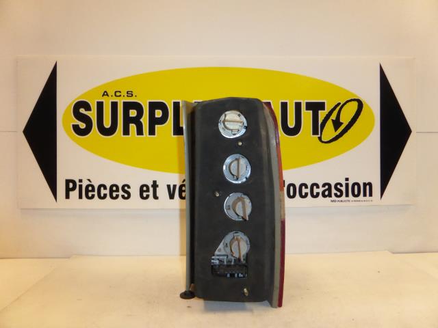 Image Feu arriere principal gauche (feux) - FORD ESCORT 1995