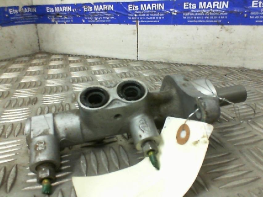 Cilindro maestro (freno) DACIA SANDERO 1 Gasolina - 1