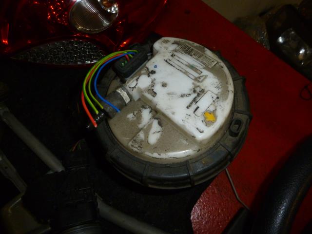 Pompe immergee PEUGEOT 206+ Essence - 1