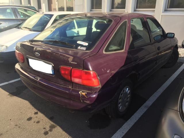 Image Feu arriere principal droit (feux) - FORD ESCORT 6