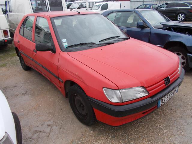 Maniglia portiera posteriore sinistra PEUGEOT 306 PHASE 1 Diésel - 1