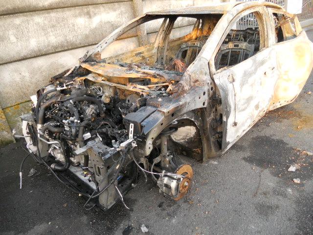 Fuso a snodo anteriore sinistro RENAULT CLIO 4 PHASE 1 Gasolina - 1