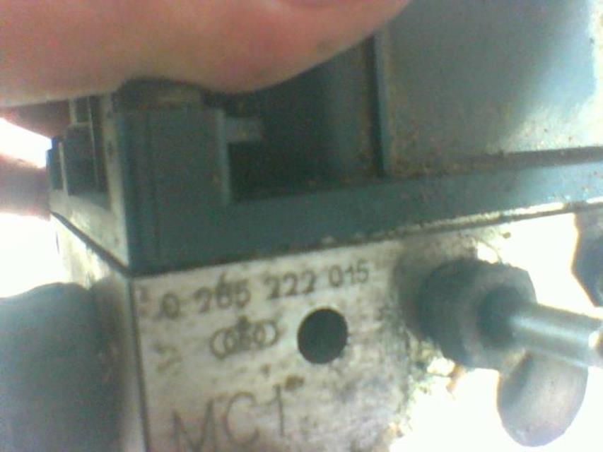 Blocco ABS (antibloccaggio freni) FORD MONDEO 2 Diésel - 1