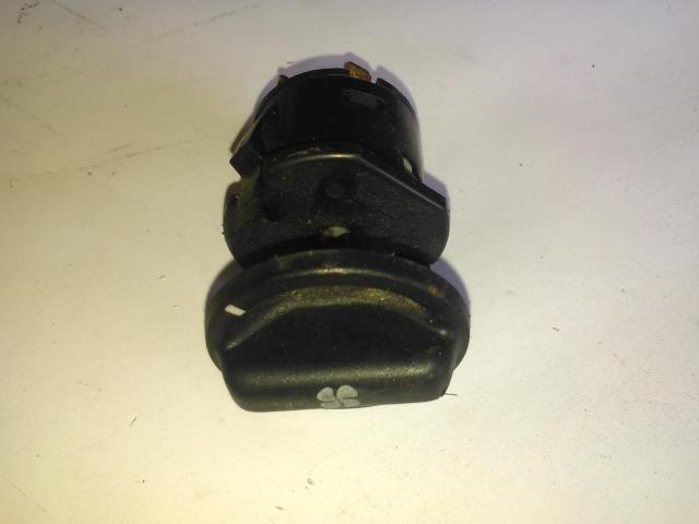 Bouton/Interrupteur FORD FIESTA 3 PHASE 1 Essence - 1