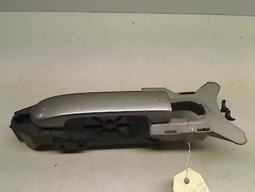 Poignee porte avant gauche NISSAN NOTE 1 PHASE 2 Diesel - 1
