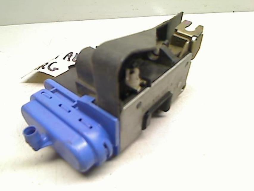 Serrure arriere gauche AUDI A4 1 AVANT PHASE 2 BREAK Diesel - 1