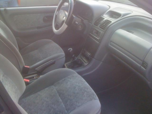 Image Feu arriere principal droit (feux) - RENAULT LAGUNA 1
