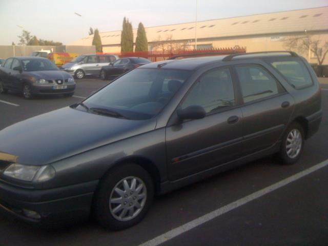 Image Feu arriere principal droit (feux) - RENAULT LAGUNA 1