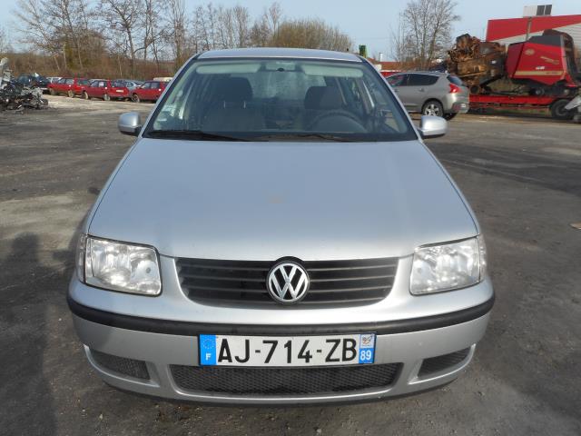 Alzacristalli manuale posteriore destro VOLKSWAGEN POLO 3 PHASE 2 Gasolina - 1