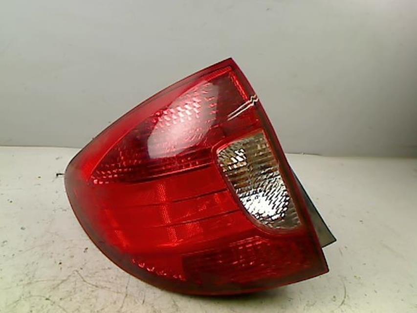 Fanale posteriore principale sinistro (luci) KIA RIO 3 PHASE 1 Diésel - 1