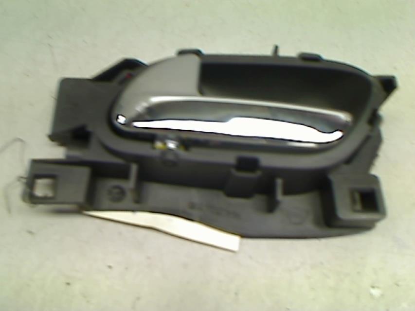 Poignee interieur arriere gauche CITROEN C4 1 PHASE 1 Diesel - 1