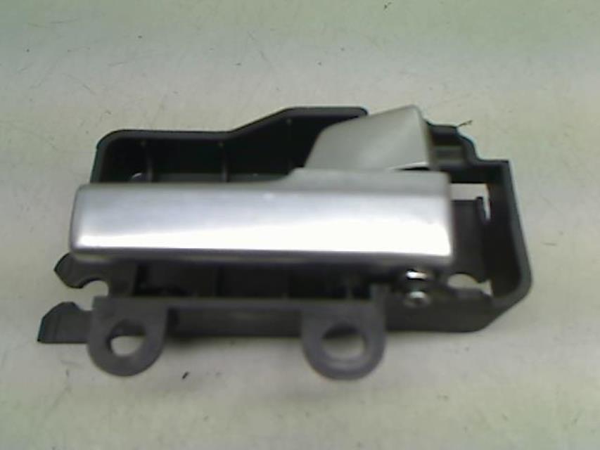 Poignee interieur avant droit FORD FOCUS 2 PHASE 1  - 1