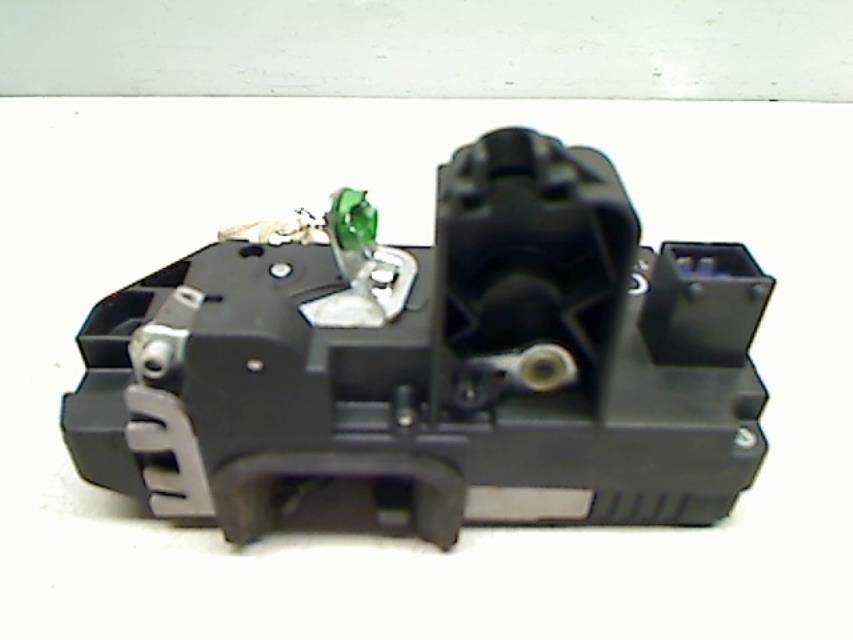 Serrure arriere droit OPEL MERIVA A PHASE 2 Essence - 1