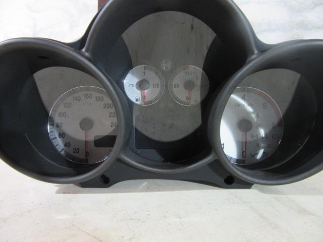 Compteur ALFA ROMEO GT COUPE Diesel - 1