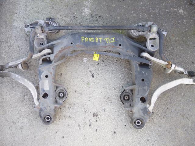Culla motore anteriore VOLKSWAGEN PASSAT 4  - 1